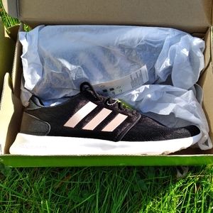 Adidas CF QT Racer NWT